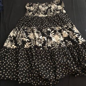 STRAPLESS SUMMER DRESS/COVER UP